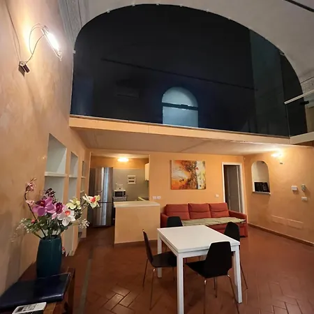 Appartamento in centro storico-Borgo Albizi 27-3